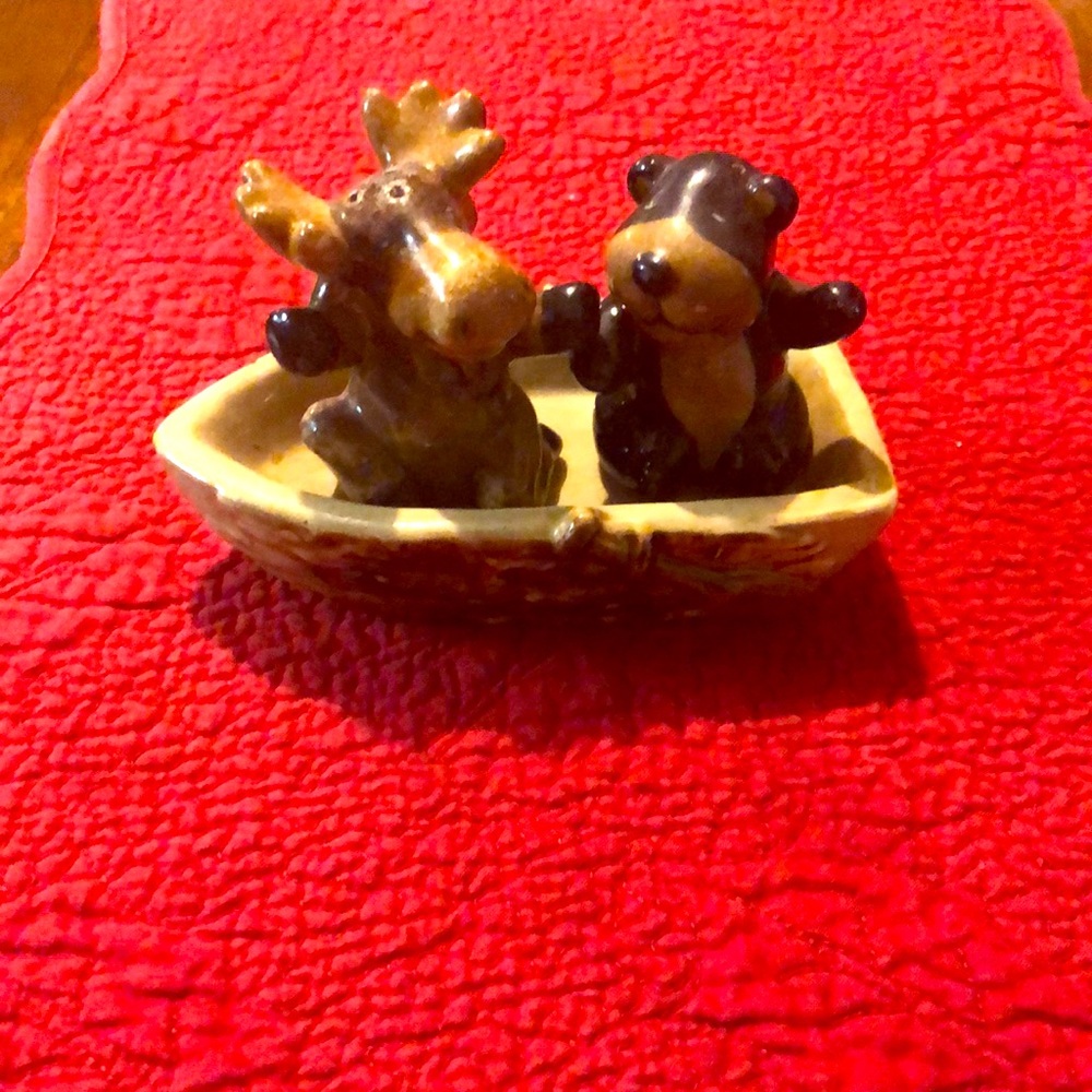 SONOMA Bear and Moose 3 piece set Salt & Pepper Shakers
